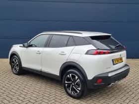 Peugeot 2008 (2023) thumbnail 3