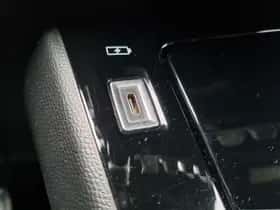 Peugeot 2008 (2023) thumbnail 21