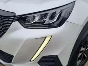 Peugeot 2008 (2023) thumbnail 30
