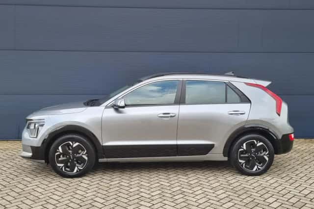Kia Niro EV (2023) thumbnail 2