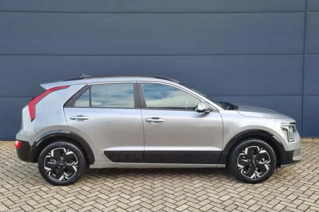 Kia Niro EV (2023) thumbnail 6
