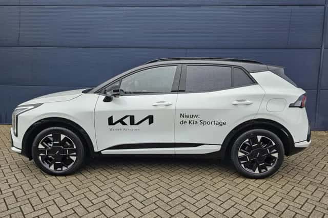 Kia Sportage (2026) thumbnail 3