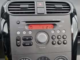 Suzuki Splash (2014) thumbnail 17