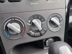 Suzuki Splash (2014) thumbnail 18
