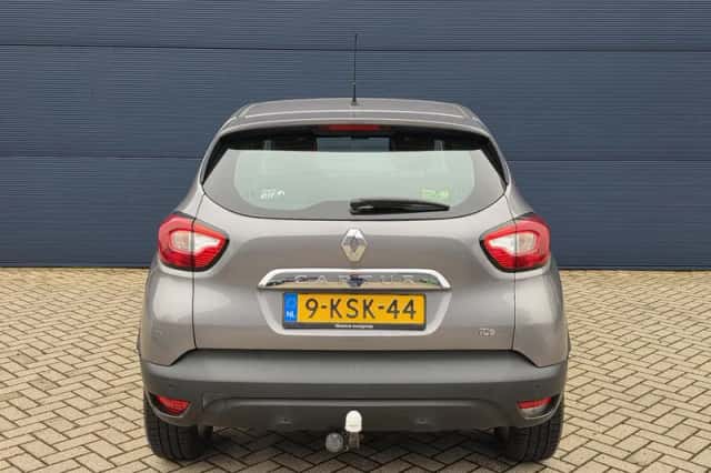 Renault Captur (2013) thumbnail 4