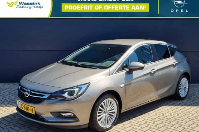 Opel Astra (2016) thumbnail 1