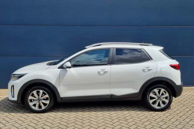 Kia Stonic (2025) thumbnail 5