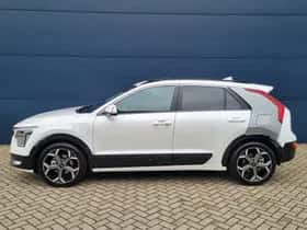 Kia Niro (2023) thumbnail 2