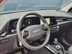 Kia Niro (2023) thumbnail 9