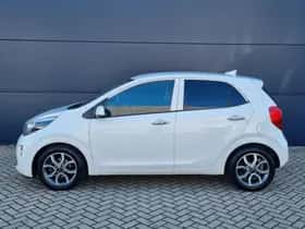 Kia Picanto (2023) thumbnail 2