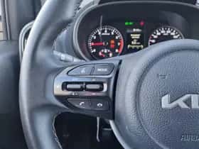 Kia Picanto (2023) thumbnail 13
