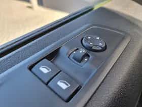 Opel Vivaro (2024) thumbnail 25
