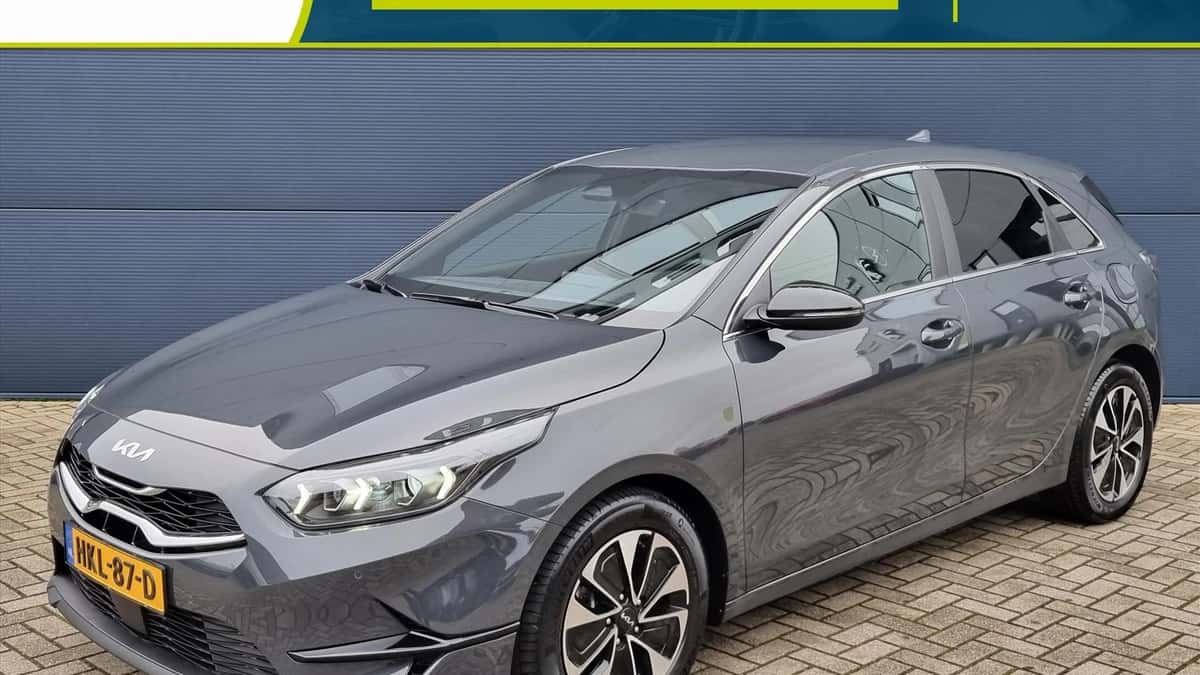 Kia Ceed (2025) — foto 1