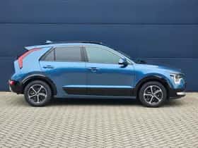 Kia Niro (2023) thumbnail 4