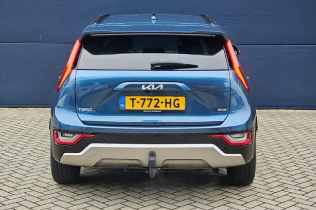 Kia Niro (2023) thumbnail 6