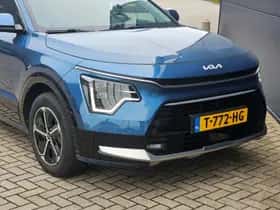 Kia Niro (2023) thumbnail 10