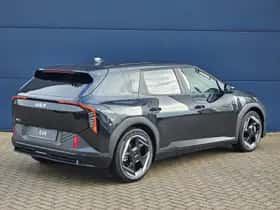 Kia EV4 (2026) thumbnail 2