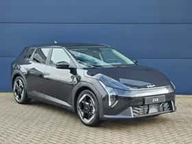 Kia EV4 (2026) thumbnail 5