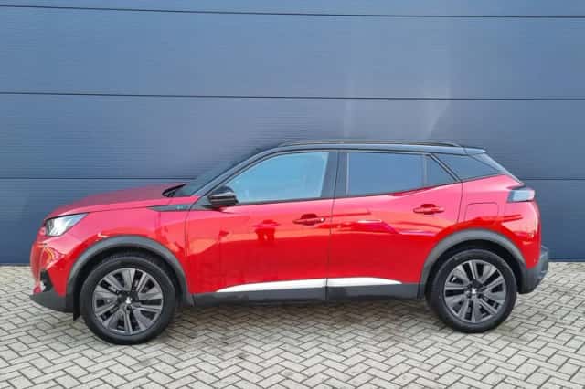 Peugeot e-2008 (2022) thumbnail 2