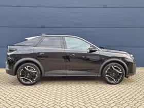 Peugeot 3008 (2025) thumbnail 6