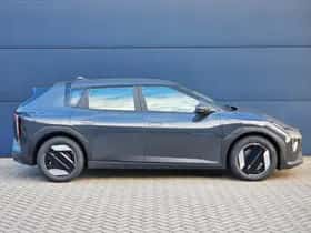 Kia EV4 (2026) thumbnail 3