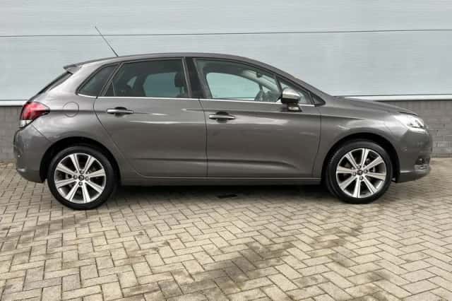 Citroën C4 (2017) thumbnail 3