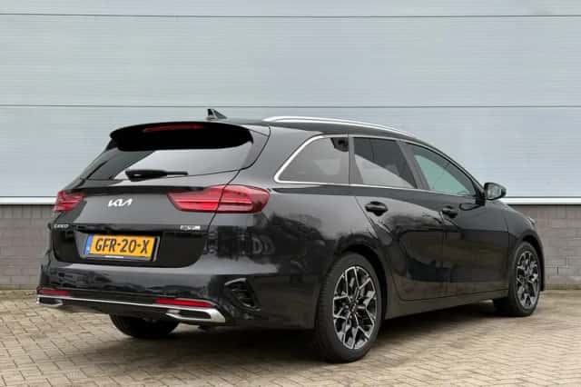 Kia Ceed Sportswagon (2024) thumbnail 6