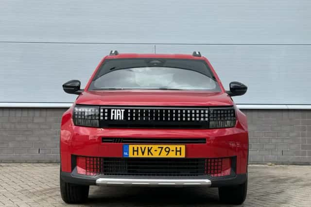 Fiat Grande Panda (2025) thumbnail 3