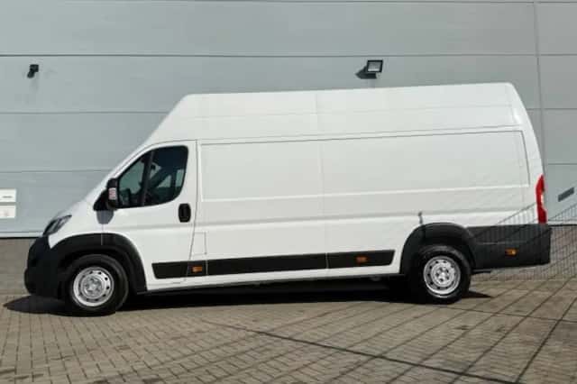 Citroën Ë-Jumper (2023) thumbnail 3