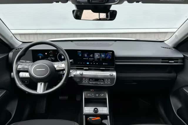 Hyundai Kona (2025) thumbnail 17