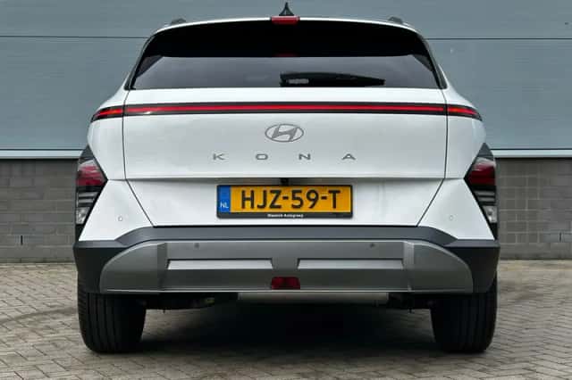 Hyundai Kona (2025) thumbnail 6
