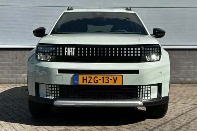Fiat Grande Panda (2025) thumbnail 2