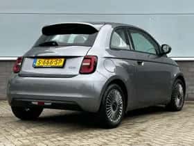Fiat 500 (2023) thumbnail 5