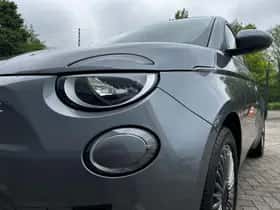 Fiat 500 (2023) thumbnail 8