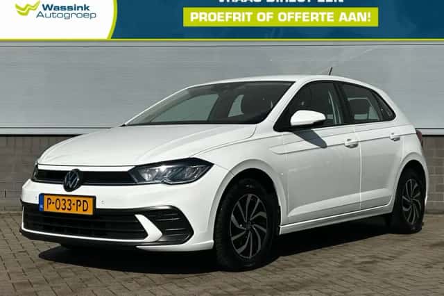 Volkswagen Polo (2022) thumbnail 1