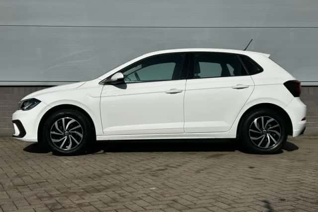 Volkswagen Polo (2022) thumbnail 3