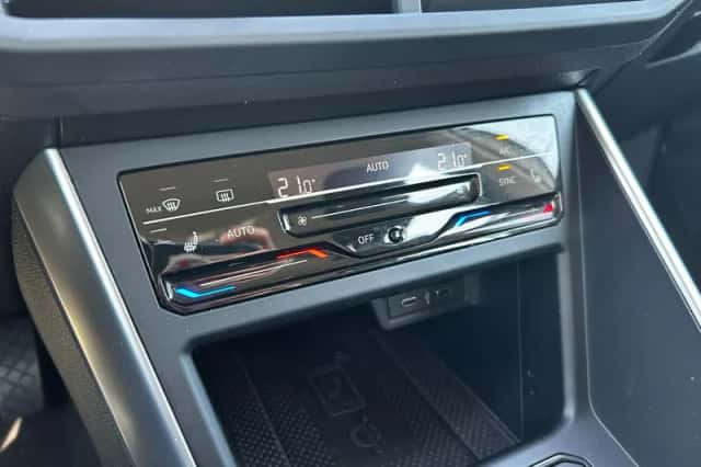 Volkswagen Polo (2022) thumbnail 22