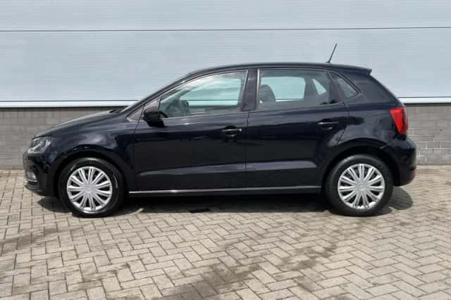 Volkswagen Polo (2017) thumbnail 2