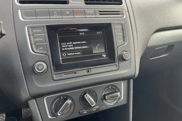 Volkswagen Polo (2017) thumbnail 16