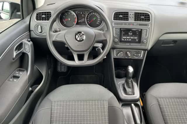 Volkswagen Polo (2017) thumbnail 9