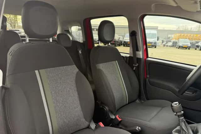 Fiat Panda (2020) thumbnail 18
