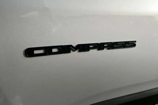 Jeep Compass (2023) thumbnail 14
