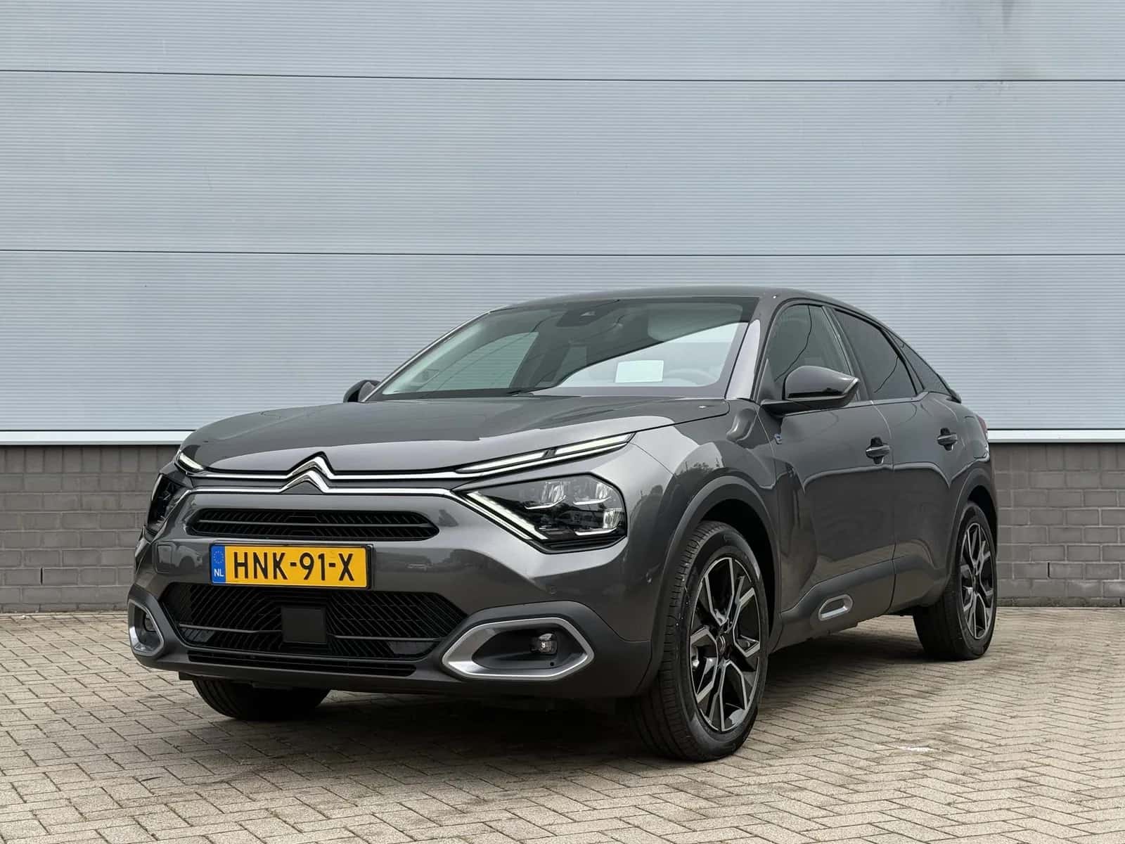 Citroën ë-C4 (2025) — foto 1