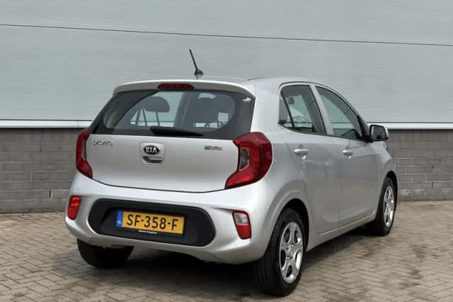 Kia Picanto (2018) thumbnail 6
