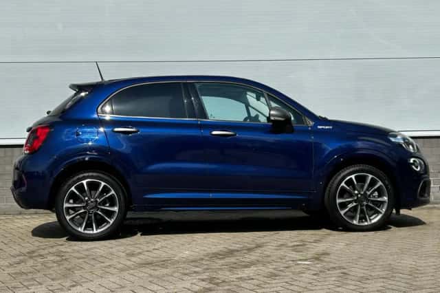 Fiat 500X (2024) thumbnail 5