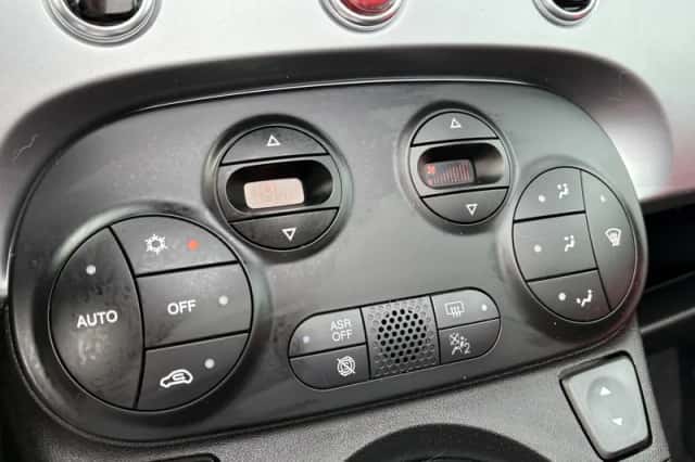 Fiat 500C (2015) thumbnail 18