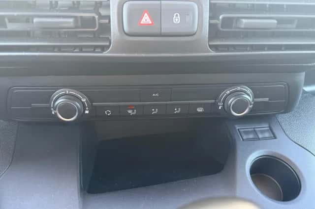 Citroën Berlingo (2023) thumbnail 23