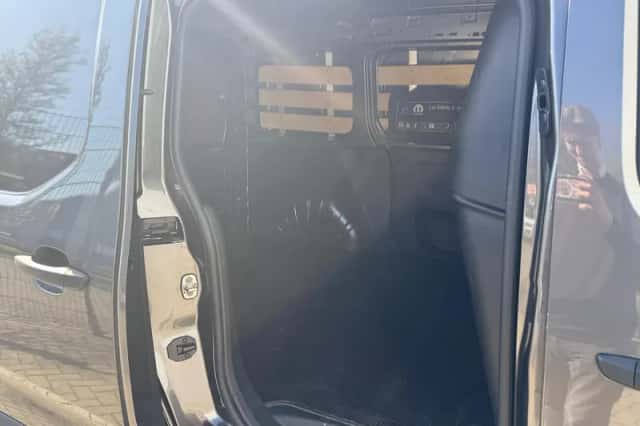 Citroën Berlingo (2023) thumbnail 9