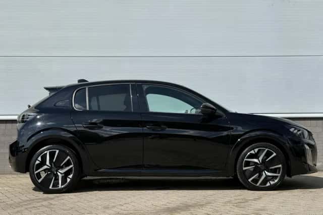 Peugeot 208 (2024) thumbnail 5