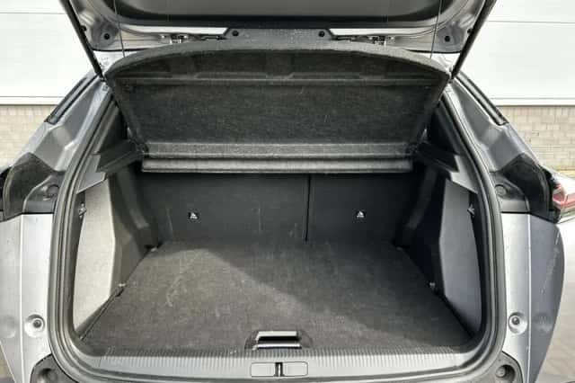 Peugeot 2008 (2024) thumbnail 12